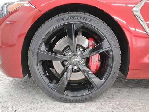 Used 2020 Genesis G70 3.3T w/ Sport Package image 11