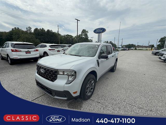 Certified 2025 Ford Maverick XLT w/ XLT Luxury Package AWD/4WD image 1
