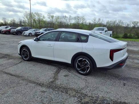 Used 2025 Kia K4 EX FWD image 27