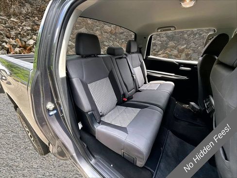 Used 2016 Toyota Tundra SR5 w/ SR5 Upgrade Package RWD image 26