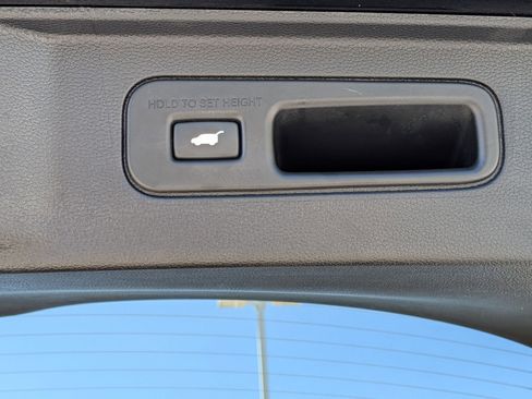 Certified 2025 Honda Pilot Elite image 29