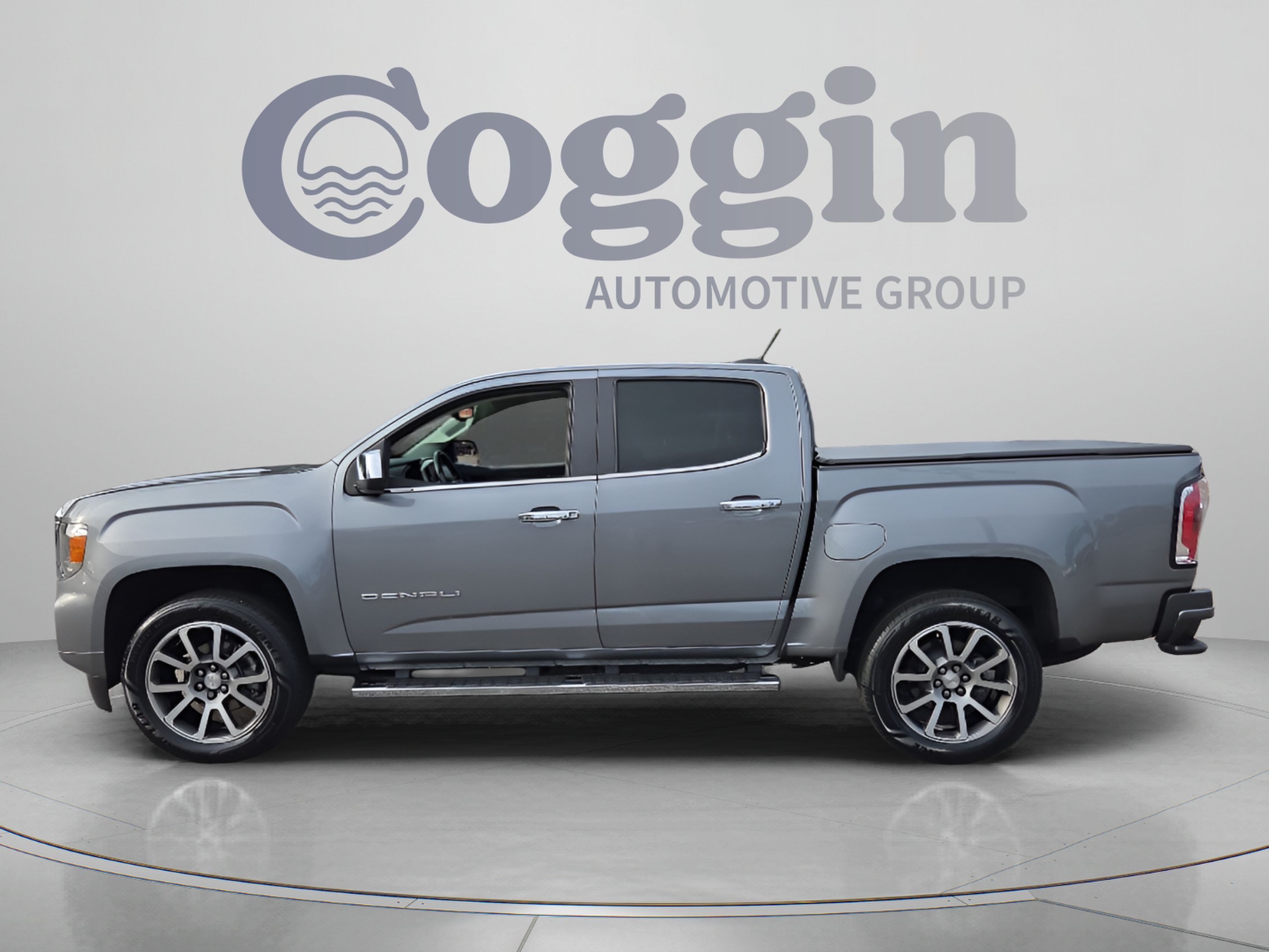 Used 2022 GMC Canyon Denali AWD/4WD image 2