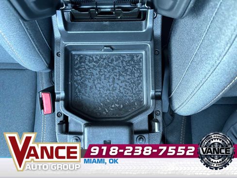 Used 2025 Jeep Gladiator Sport image 35