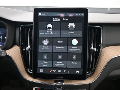 New 2026 Volvo XC60 B5 Plus w/ Protection Package Premier image 16