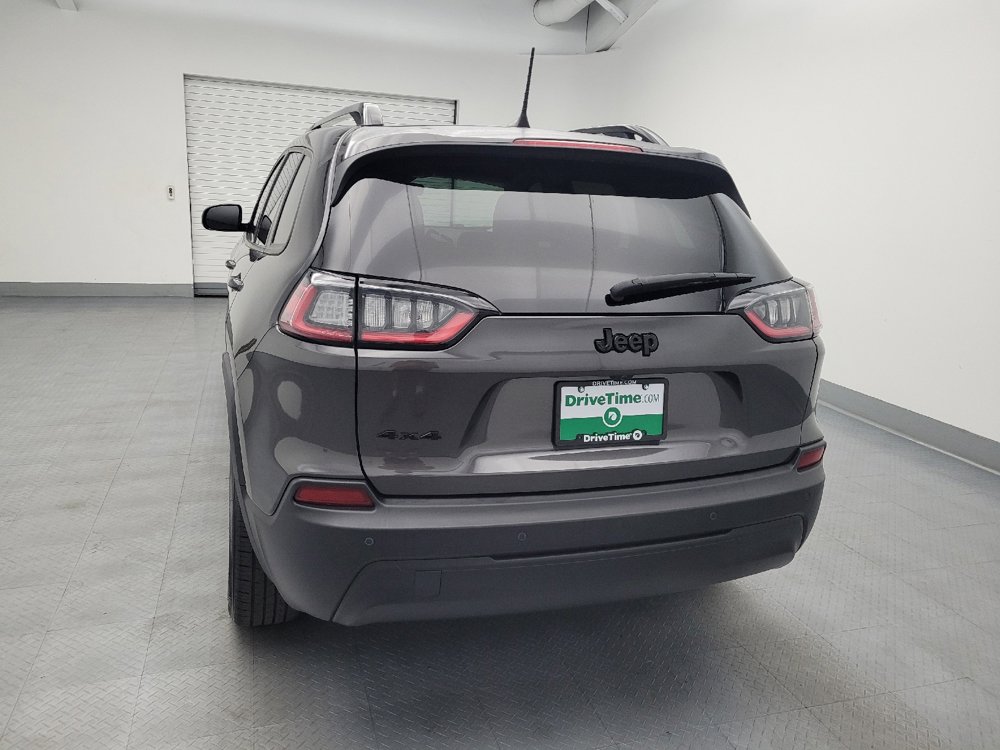 Used 2021 Jeep Cherokee Latitude Plus AWD/4WD image 6