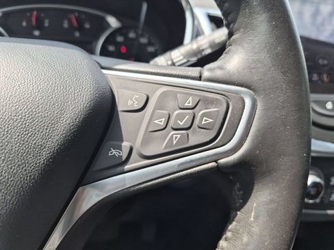 Used 2022 Chevrolet Equinox LT FWD image 19