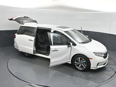 Used 2023 Honda Odyssey Touring image 60