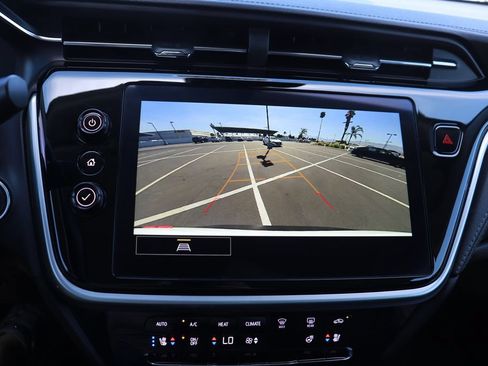 Used 2023 Chevrolet Bolt EUV LT w/ Convenience Package FWD image 27