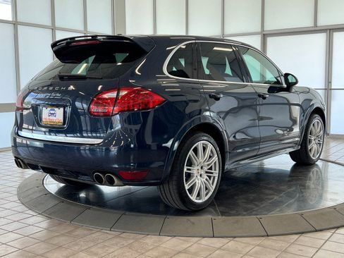 Used 2012 Porsche Cayenne Turbo AWD/4WD image 7