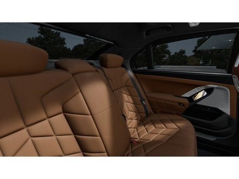 New 2026 BMW 760i xDrive w/ Executive Package AWD/4WD image 12