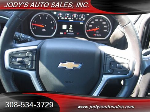 Used 2022 Chevrolet Silverado 2500 LTZ w/ LTZ Premium Package AWD/4WD image 14