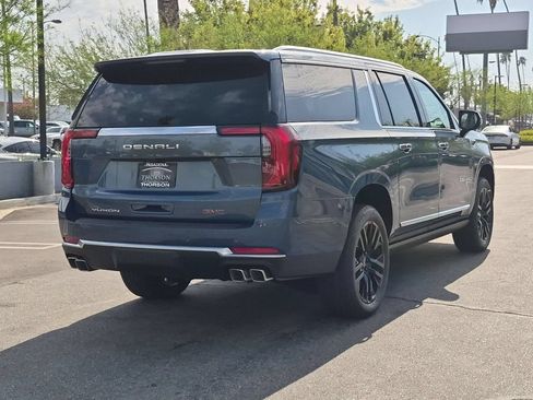 New 2026 GMC Yukon XL Denali w/ Sun & Power Step Package AWD/4WD image 4