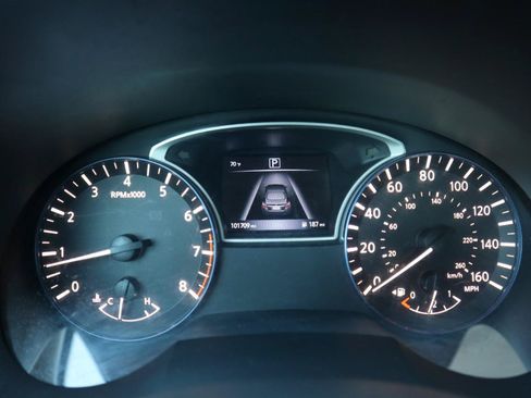 Used 2017 Nissan Altima 2.5 SR w/ Midnight Edition Package FWD image 59