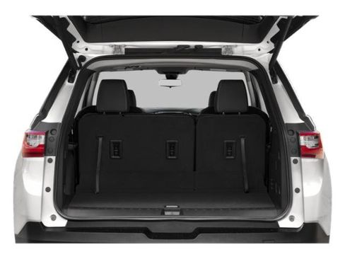 Used 2021 Chevrolet Traverse RS w/ LPO, 'HIT The Road' Package image 14