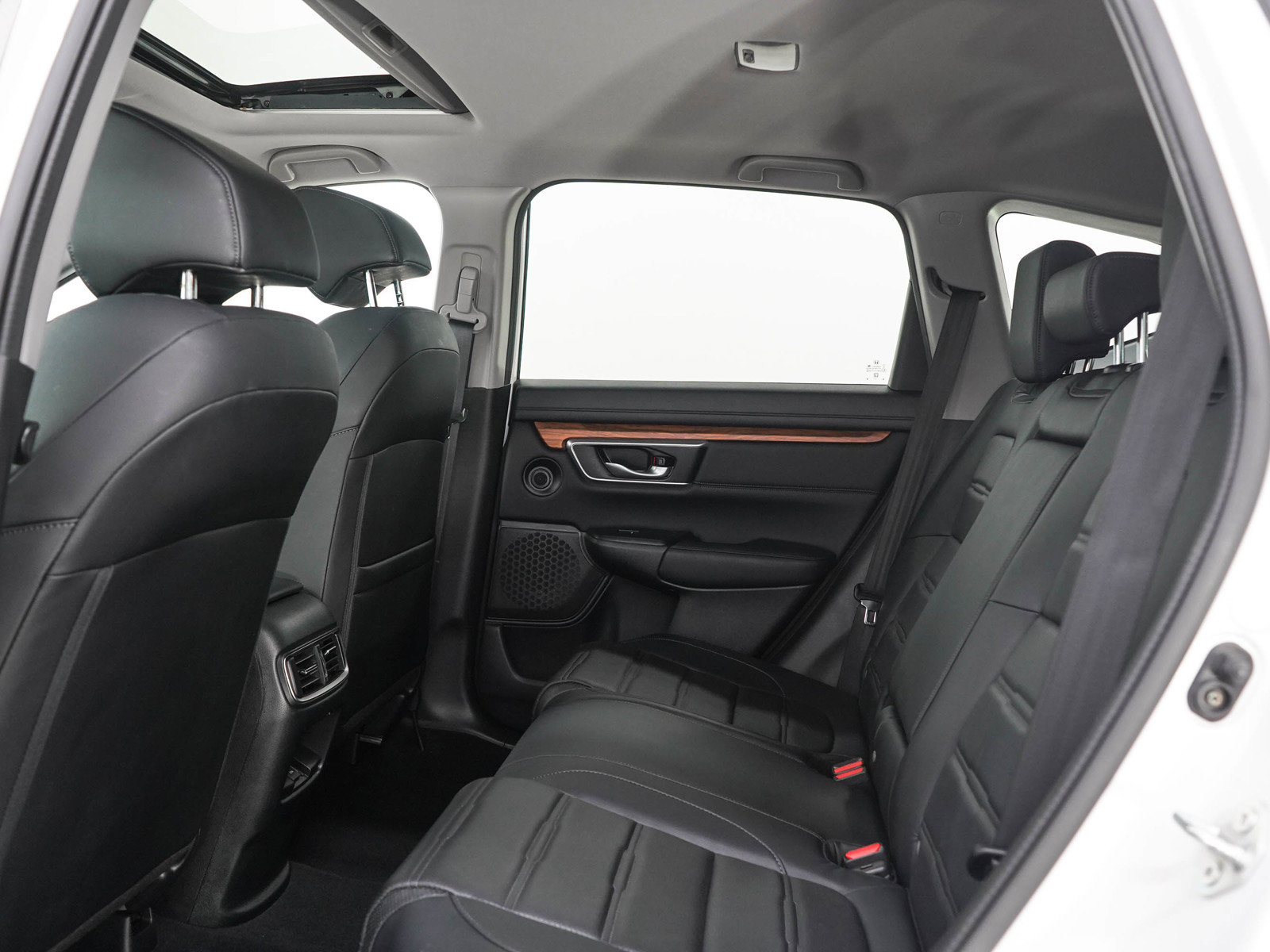 Used 2022 Honda CR-V Touring image 15