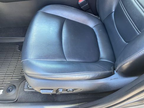 Used 2020 Toyota RAV4 XLE Premium AWD/4WD image 11