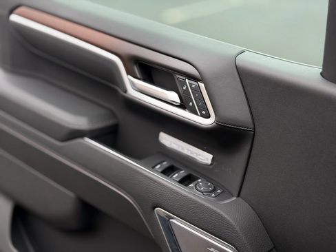 Used 2024 GMC Sierra 1500 Denali w/ Denali Reserve Package image 19