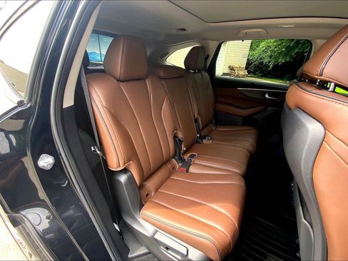 Used 2024 Acura MDX SH-AWD w/ Advance Package image 24