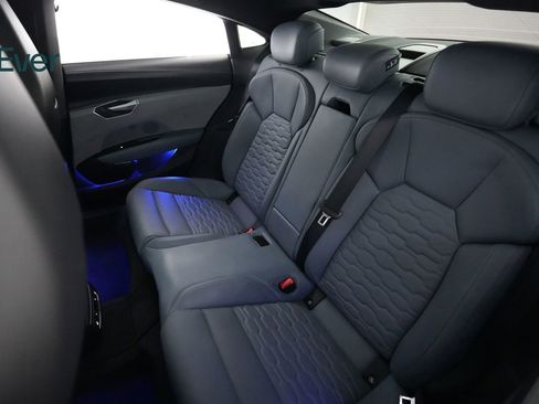 Used 2022 Audi e-tron GT Prestige AWD/4WD image 24