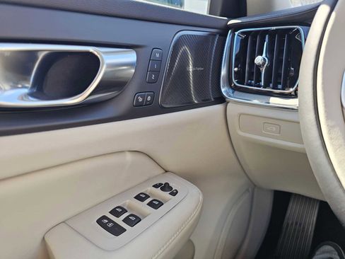 New 2026 Volvo V60 B5 Cross Country Ultra w/ Climate Package image 27