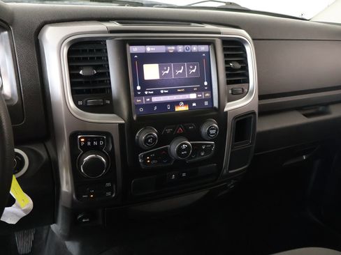 Used 2023 RAM 1500 Classic SLT w/ Electronics Group AWD/4WD image 5