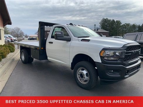 Used 2024 RAM 3500 Tradesman image 5