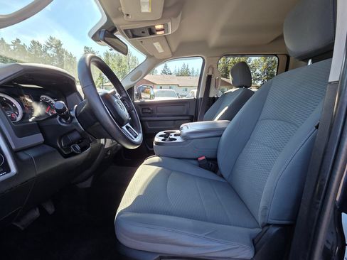 Used 2015 RAM 2500 Tradesman w/ Chrome Appearance Group AWD/4WD image 20