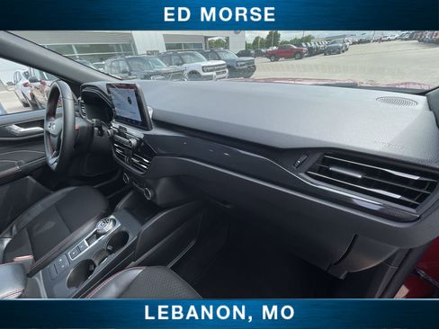 Certified 2025 Ford Escape ST-Line AWD/4WD image 26