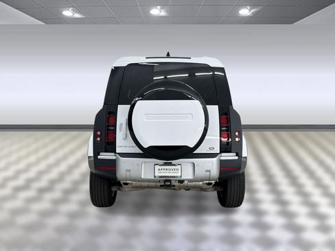 Certified 2025 Land Rover Defender 110 S AWD/4WD image 10