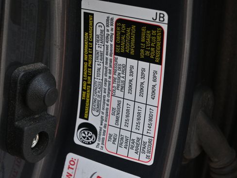 Used 2021 Subaru Forester Premium image 41