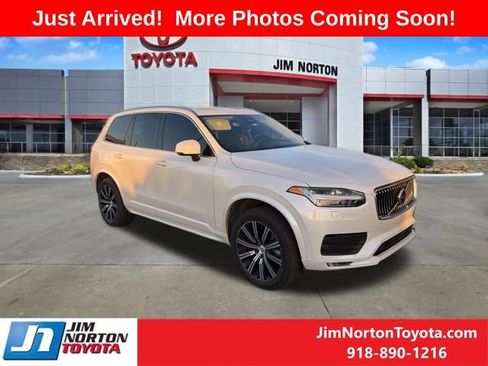 Used 2023 Volvo XC90 B5 Core w/ Protection Package Premier image 1