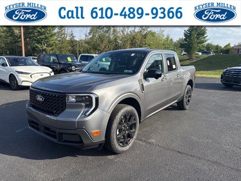 New 2025 Ford Maverick Lariat w/ Black Appearance Package AWD/4WD image 1