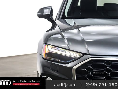 Used 2023 Audi Q5 2.0T Prestige w/ Prestige Package image 14