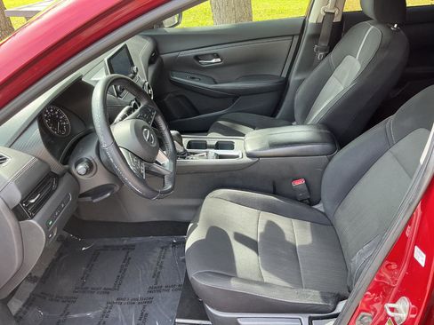 Used 2021 Nissan Sentra SV FWD image 10