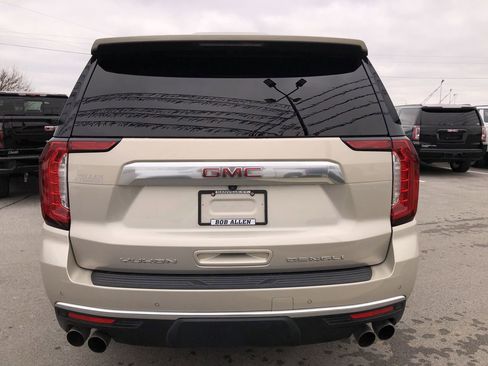 Used 2021 GMC Yukon Denali image 11