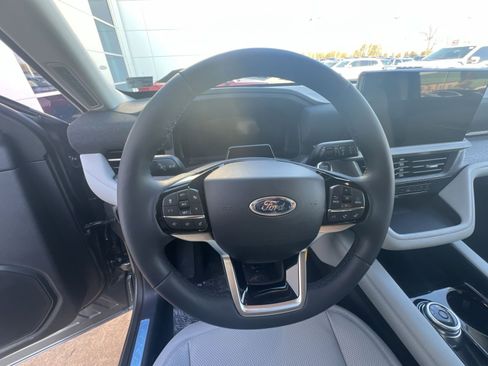 New 2026 Ford Explorer Platinum w/ LUX Leather Package image 16