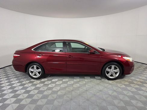 Used 2016 Toyota Camry LE FWD image 4
