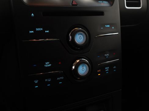 Used 2019 Ford Flex SEL w/ Equipment Group 202A AWD/4WD image 23