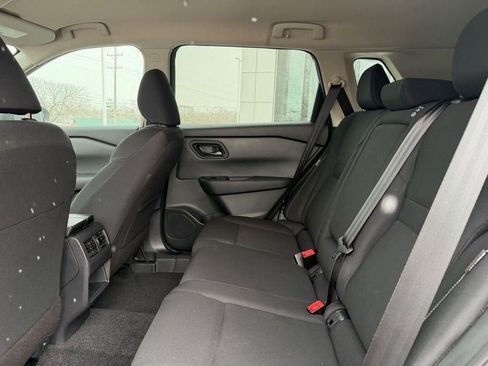 Used 2026 Nissan Rogue S AWD/4WD image 14