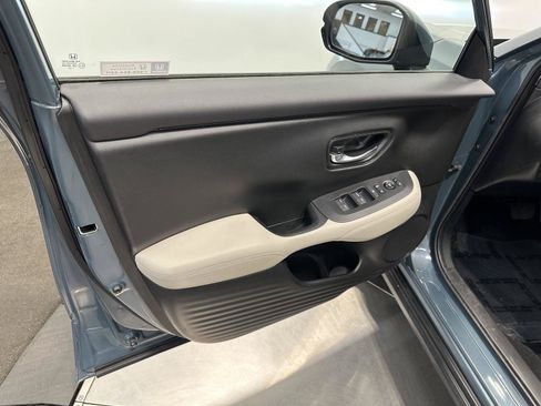 Certified 2023 Honda HR-V LX image 13