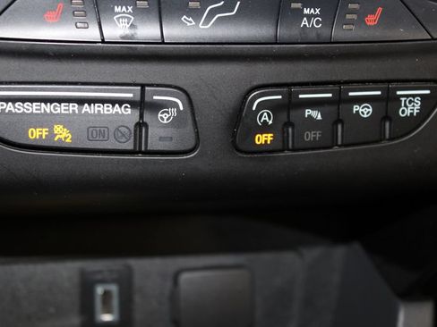 Used 2017 Ford Escape Titanium w/ Equipment Group 301A FWD image 27