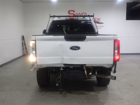 Used 2026 Ford F250 XL w/ XL Off-Road Package AWD/4WD image 3