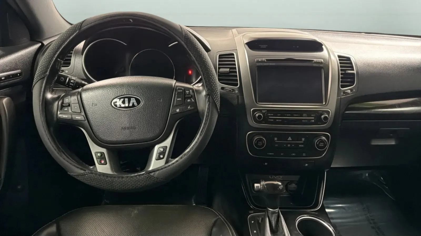Used 2014 Kia Sorento SX w/ 3rd Row Package FWD image 10