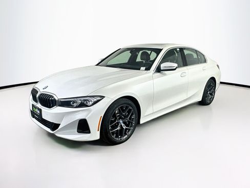 Used 2026 BMW 330i Sedan RWD image 3
