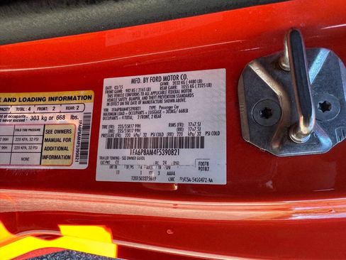 Used 2015 Ford Mustang Coupe image 41