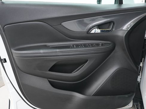 Used 2019 Buick Encore Preferred FWD image 40