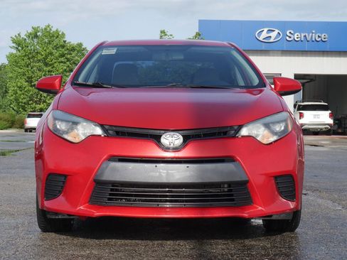 Used 2016 Toyota Corolla LE FWD image 4