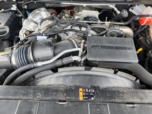 Used 2026 GMC Sierra 2500 AT4 AWD/4WD image 32