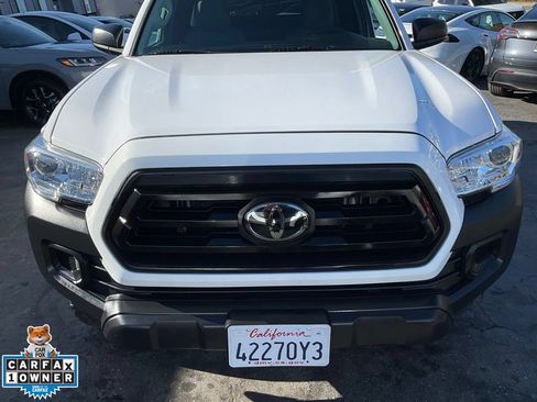 Used 2023 Toyota Tacoma SR AWD/4WD image 90