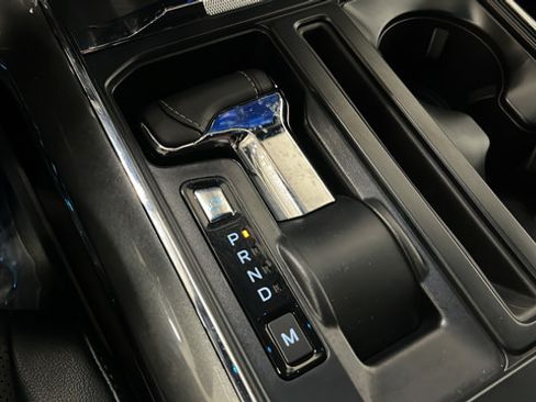 Used 2023 Ford F150 Lariat AWD/4WD image 33